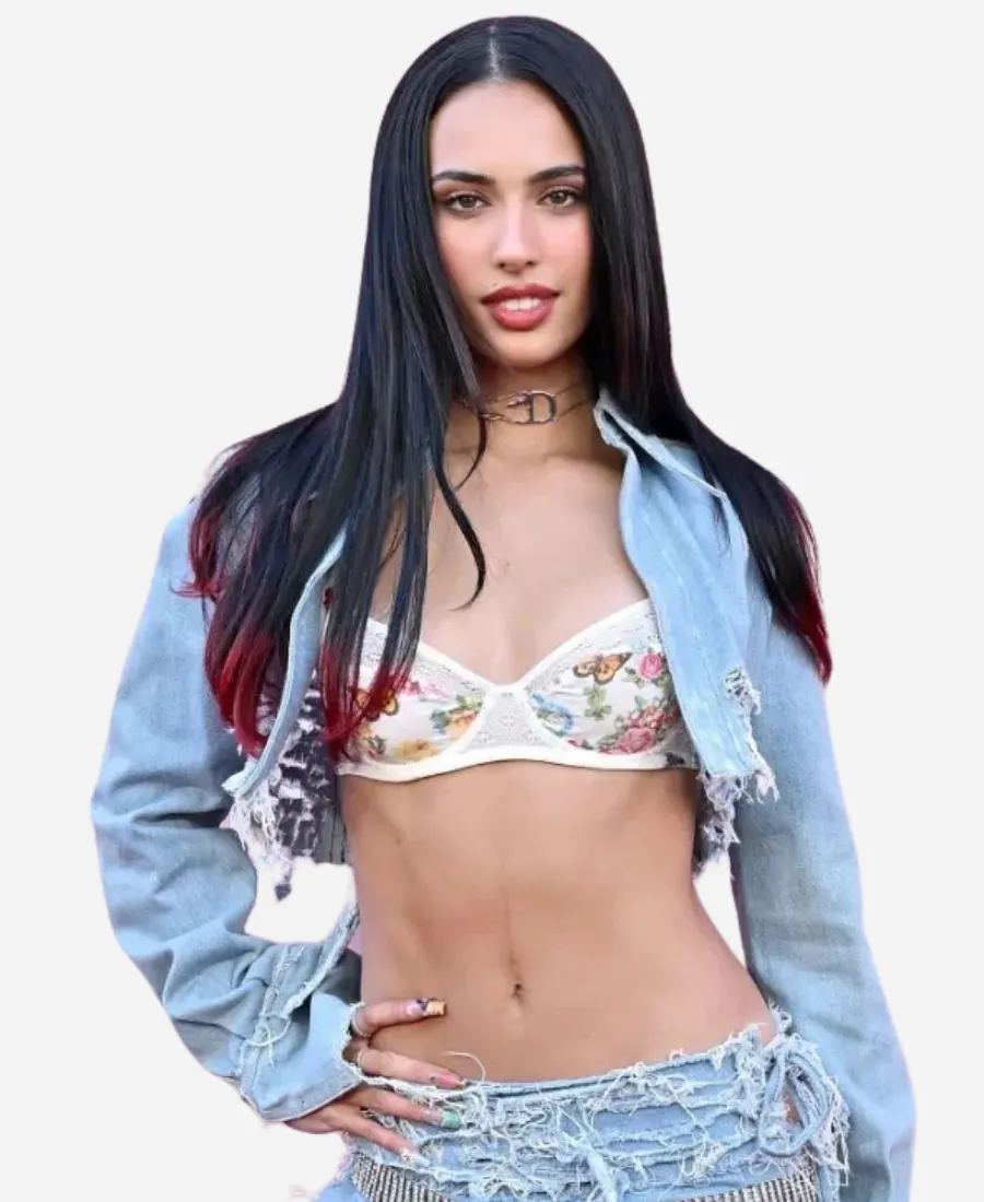 Kylie-Cantrall-Billboard-Women-Music-Event-Denim-Crop-Jacket.webp Kylie Cantrall 2026 Billboard Women Music Event Crop Coat - Image 1